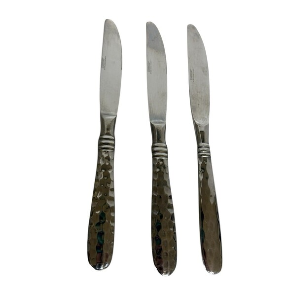 Cambridge MAJESTY Stainless Hammered 18/10 Glossy Flatware 3 Butter Knives - Picture 6 of 9